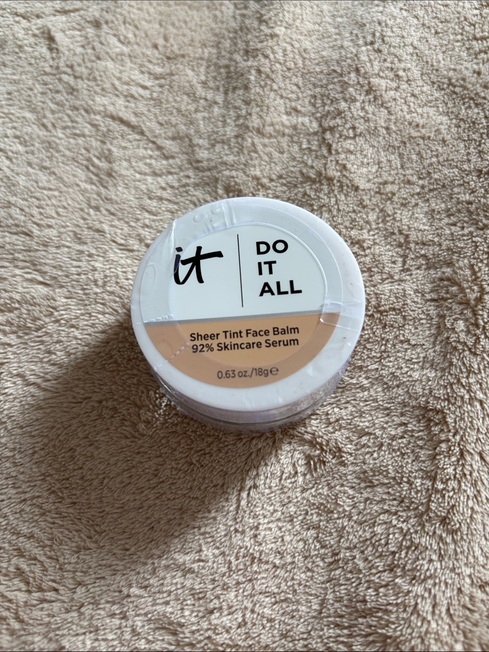 New it cosmetics Do It All Sheer Tint Face Balm - Beige
